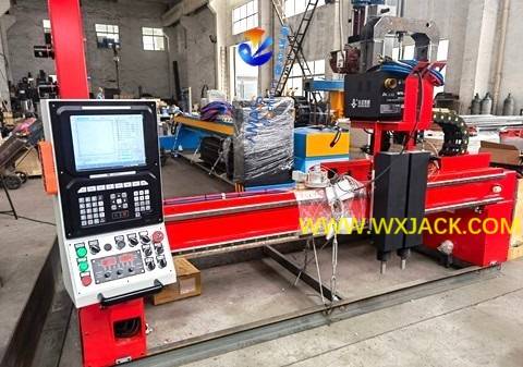 Fig2 CNC Plate Plasma Flame Cutting Machine 4