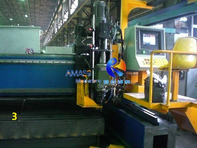 3 CNC Plate Cutting and Drilling Machine 6