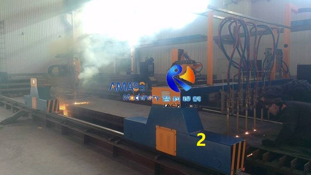 2 CNC Plasma Flame Cutting Machine 2