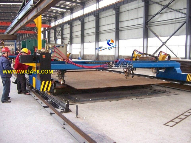 1 CNC Triple Flame Cutting Machine 6