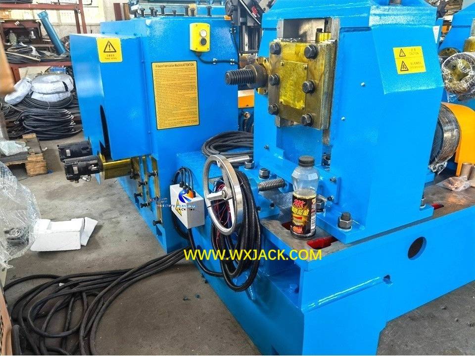 ZHJ5010 Special Made GMAW Welding Light Duty H Beam Fabrication Machine