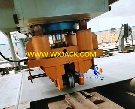 Fig4 Sheet Metal Steel Plate Butt Welding Seam Straightening Machine 34