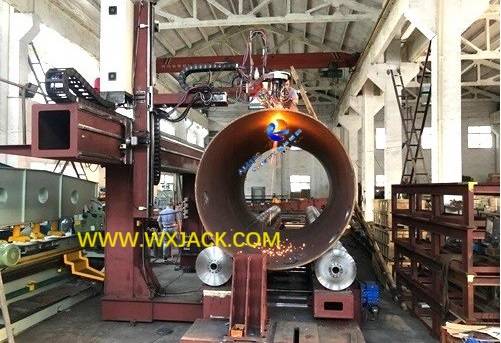 Fig7 Flame and Plasma Large CNC Pipe Cutting Machine 43 IMG_4605