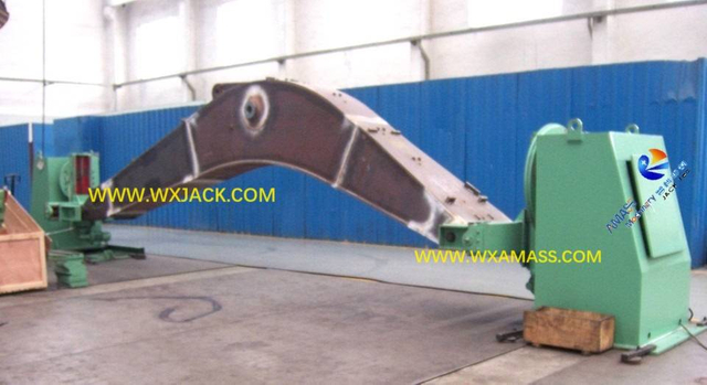 7 Head and Tail Welding Positioner 6- 100_5431