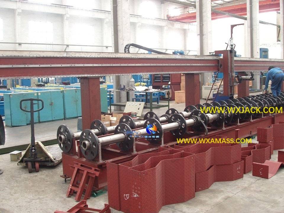 Multi Axis Advanced Management Automatic CNC Pipe Cutting Machine