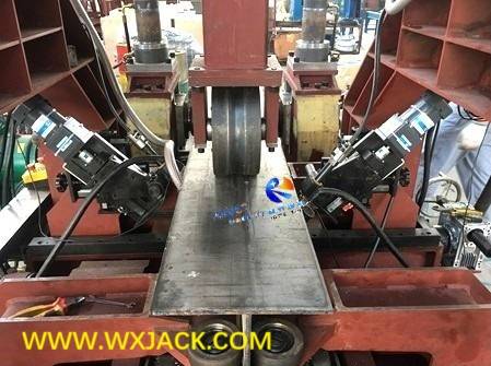 2 Fig2 Three in One H Beam Assembly Welding Straightening Integral Machine 12