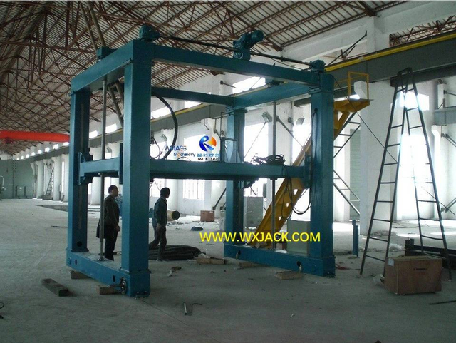 3 Longitudinal Seam Gantry Welding Machine 4 CIMG1438