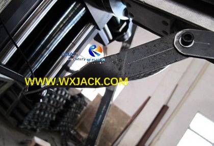 Fig8 Column and Boom Welding Manipulator 8