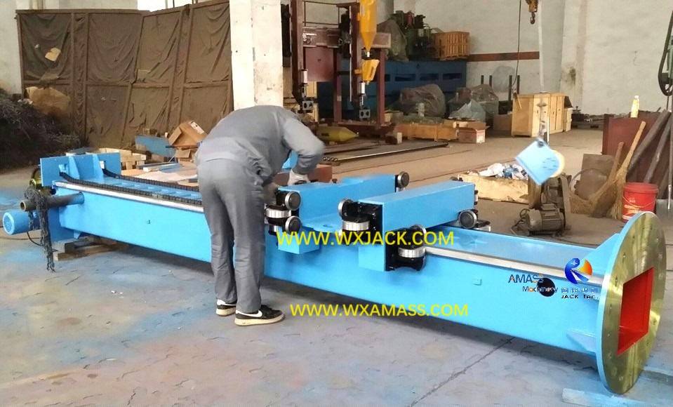 LHZ Medium Duty Fixed Base Column Electric Revolve Welding Manipulator