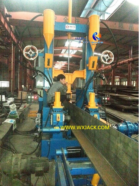 12 3 in 1 Vertical H Beam Welding Machine 13