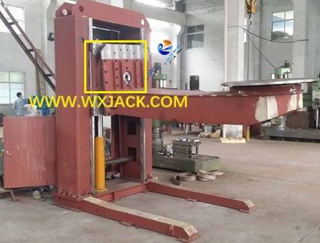 Fig3 Elevating and Revolving L type Welding Positioner 4