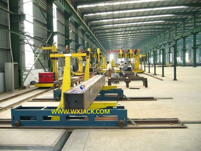11 BOX Beam SAW Welding Machine 2