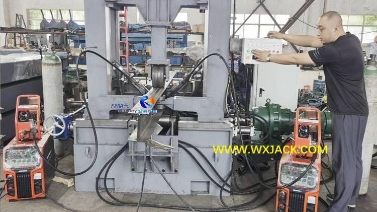 2 H Beam Assembly Machine 23.jpg
