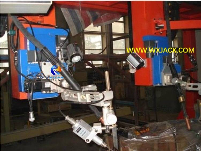 8 Column and Boom Welding Manipulator 4