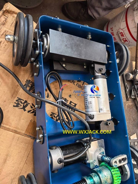 5 Automatic Welding Trolley 3