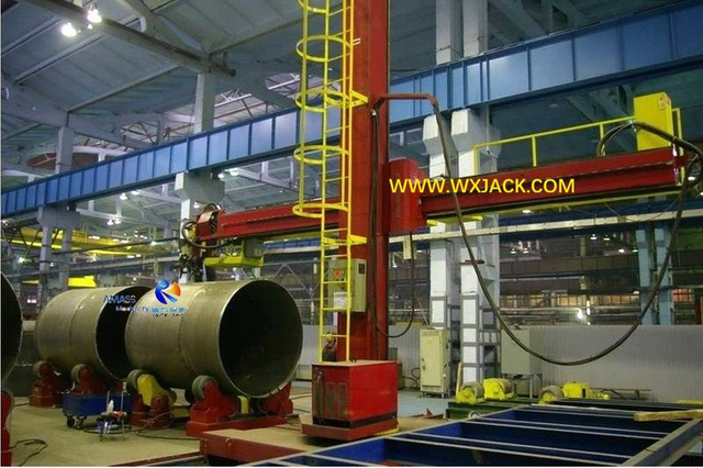 4 Welding Center Column and Boom Welding Manipulator 1