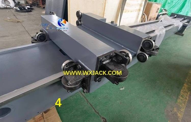 4 Column and Boom Welding Manipulator 25
