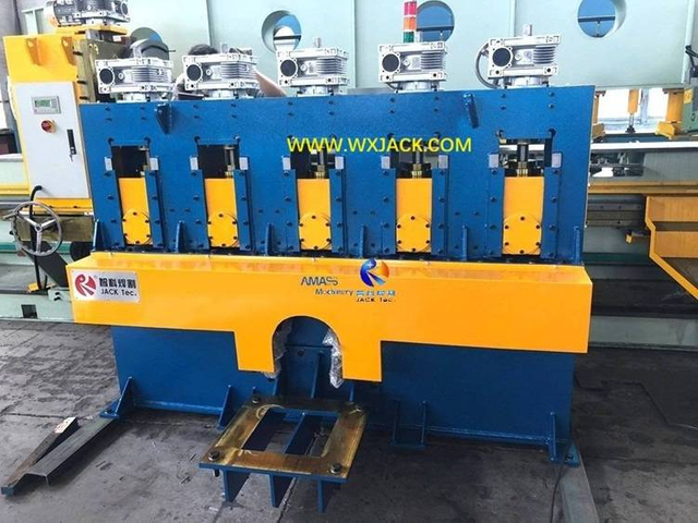 5 Angle Steel Straightening Machine 6 IMG_4157