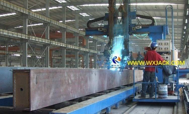 6 Boom type BOX Beam CO2 Back Welding Machine 1